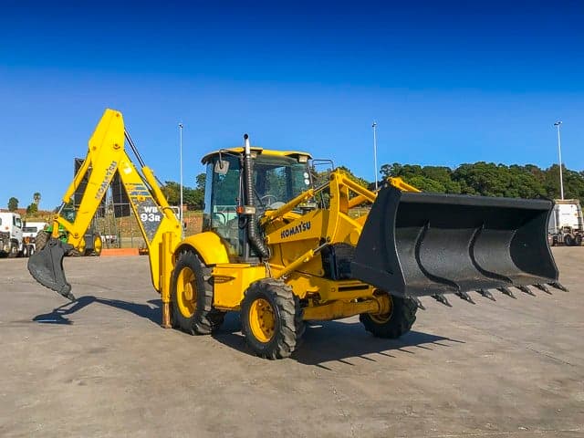 Komatsu WB93R Backhoe Loader