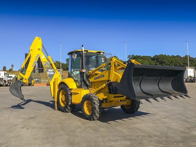Komatsu WB93R Backhoe Loader (2005-2020)